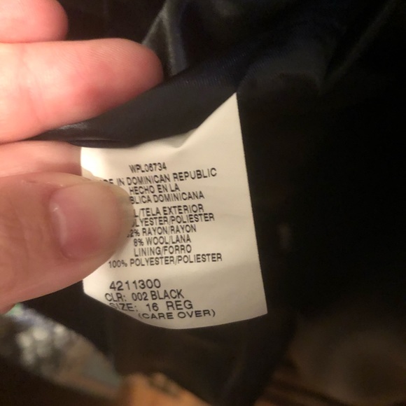 Women’s IZOD Blazer - Picture 9 of 12